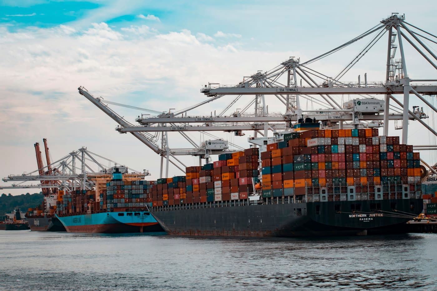 Container terminal, distribution and freight